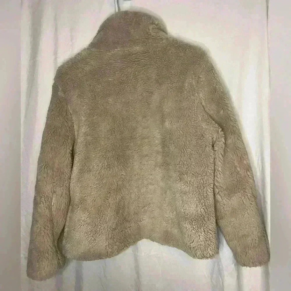 Old Navy Relaxed Cozy Sherpa Faux-Fur Jacket for Women - Picture 7 of 10